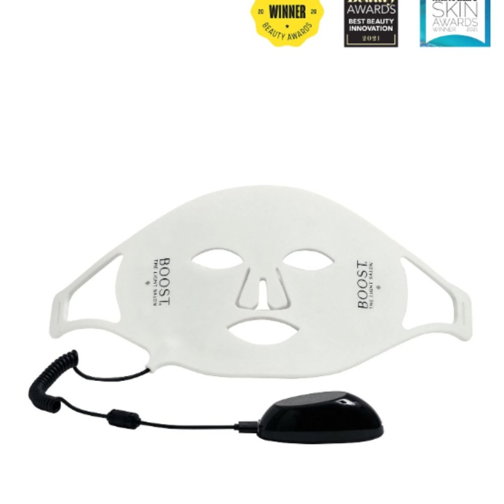 BOOST LED FACE MASK
